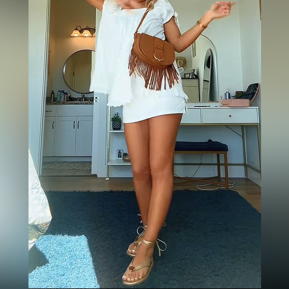 Women’s White Leather Tie Sandals with Gold Accent - Picture 2 of 5